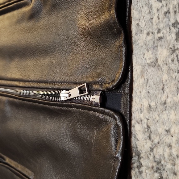 NWT Chocolate Brown Faux Leather Mini Skirt Sz S - Picture 6 of 6